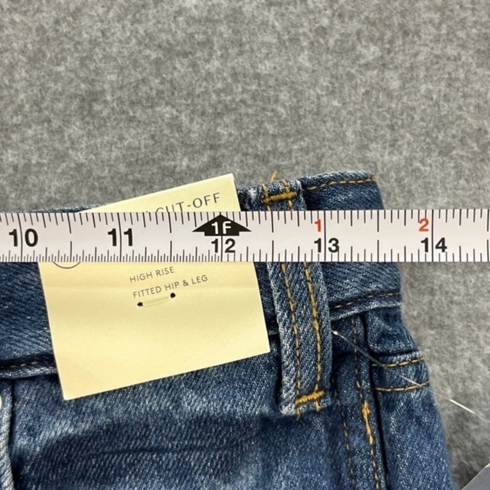 Universal Thread‎ High Rise Denim Mini Cut-Off Shorts - Picture 8 of 9